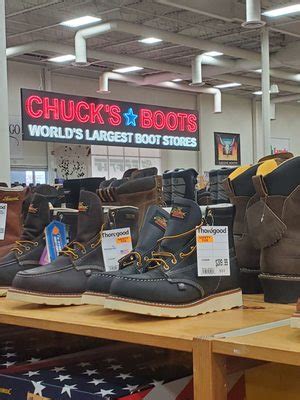 Chuck's boots st peters mo - Chuck's Boots is located in St. Charles County of Missouri state. On the street of Suemandy Drive and street number is 5859. To communicate or ask something with the place, the Phone number is (636) 970-2668. You …